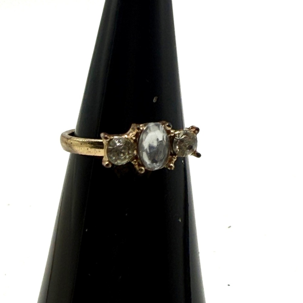 Gold Tone Three Stone Ring Oval Round Clear Faux Crystal Size 4.75
